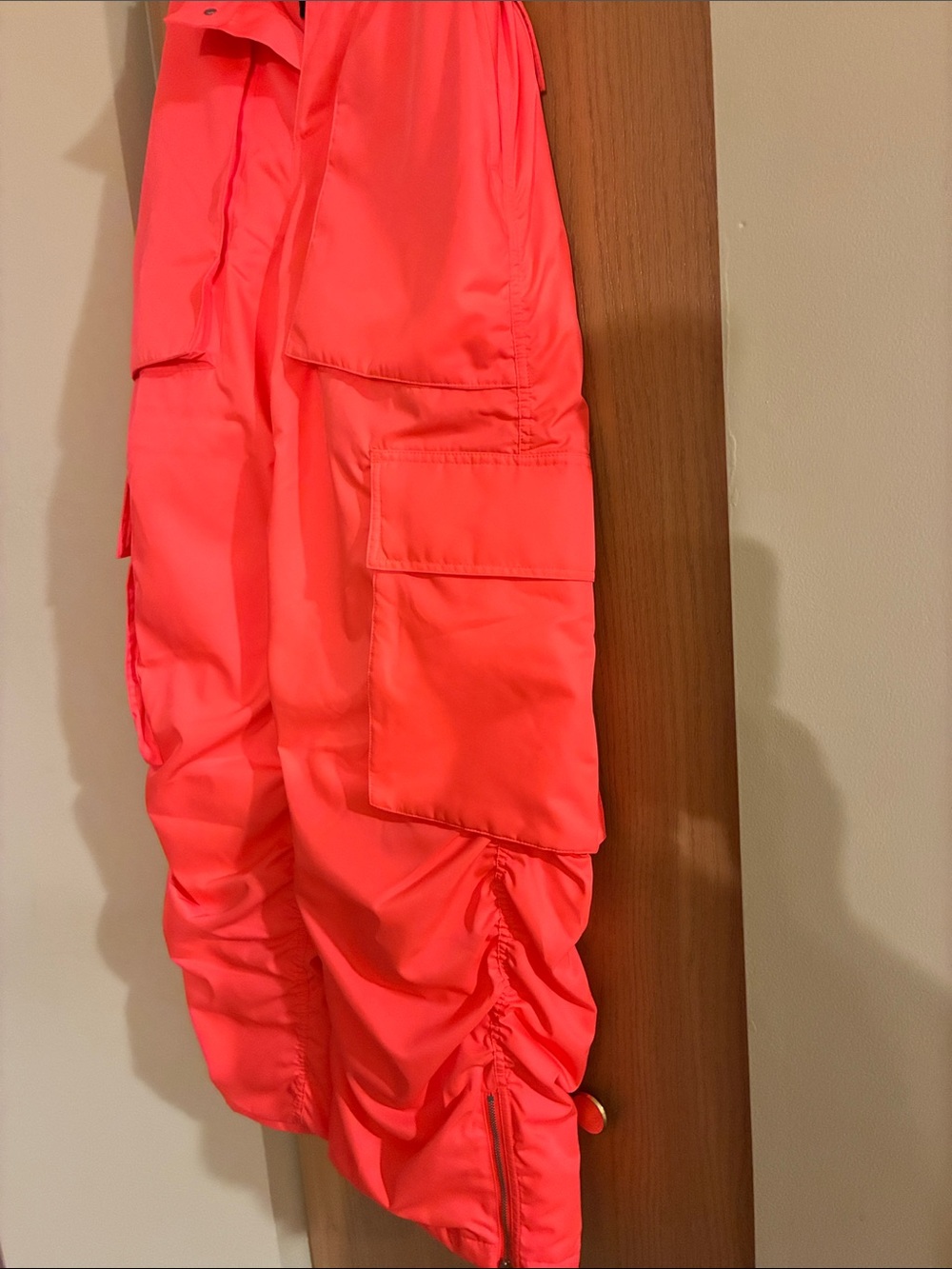 Pants Subcategory Identification - Picture 3 of 4